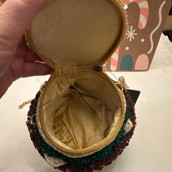 TIK TOK Viral Beaded India Handcrafted Burger Bag With Gold Chain NWT - Picture 3 of 9